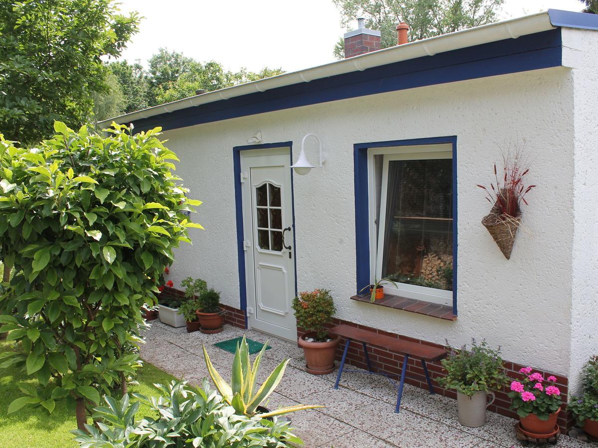 Attractive Bungalow In Damshagen Near The Sea Екстер'єр фото